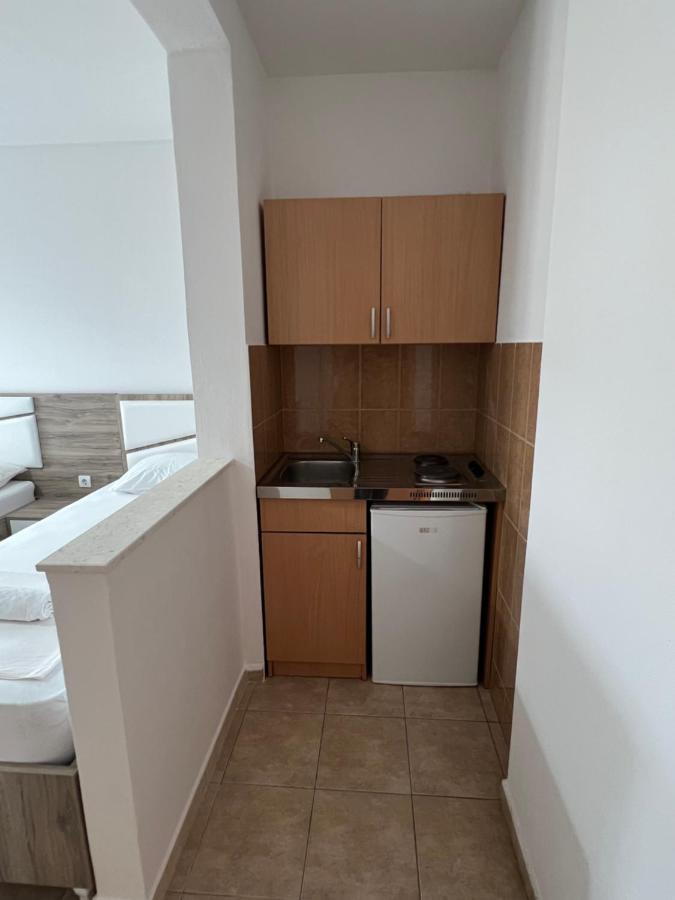 Apartments Ela Ulcinj Exterior foto