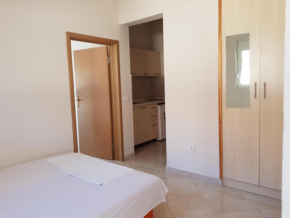 Apartments Ela Ulcinj Exterior foto